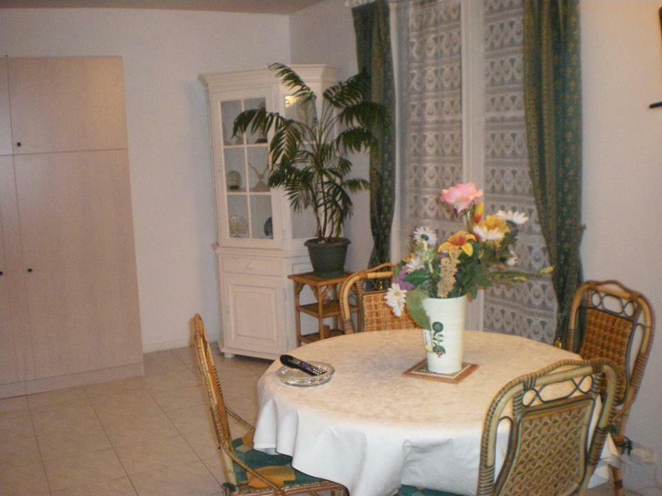 Les Fontaines Saint Leonard Apartment Honfleur Ngoại thất bức ảnh